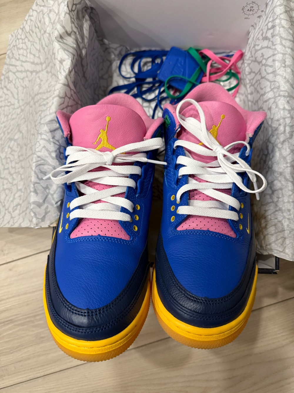Air Jordan 3 Retro OG Brazil SP🔥🔥🔥+ Brand New Brasil Jordan T Shirt - Picture 3 of 16